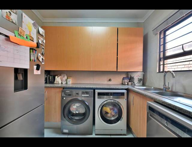 3 BEDROOM TOWNHOUSE FOR SALE IN NEW REDRUTH